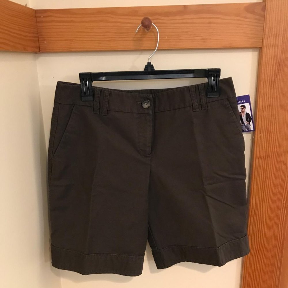 Ann Taylor Brown Bermuda Shorts Size 6 Like New